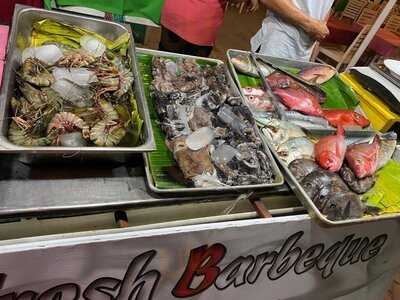 Chill Out Bar & Bungalows