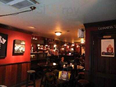Murphy’s Irish Pub & Restaurant