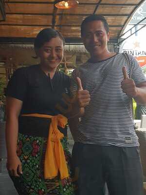 Passargad Restaurant And Sisha Lounge