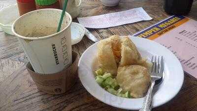 Pempek Megaria
