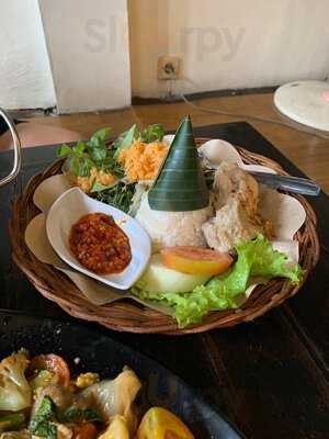 The House Of Raminten