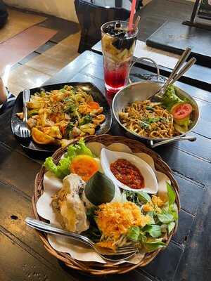 The House Of Raminten