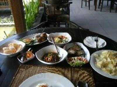 Sekar Kedhaton Restaurant