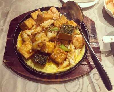 The Grand Duck King Signatures