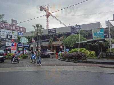 Adrenalin Sports Bar