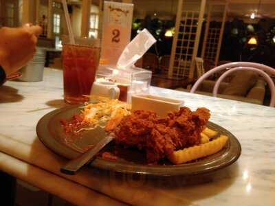 Giggle Box - Jalan Progo Bandung