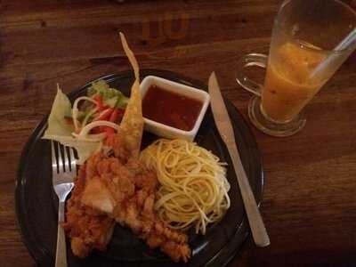 Giggle Box - Jalan Progo Bandung
