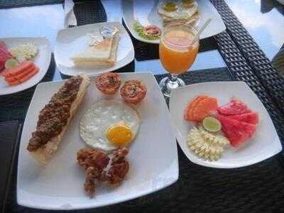 Warung Jegeg Restaurant