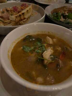 Masé Kitchen & Wine Bar