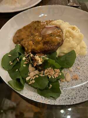 Masé Kitchen & Wine Bar