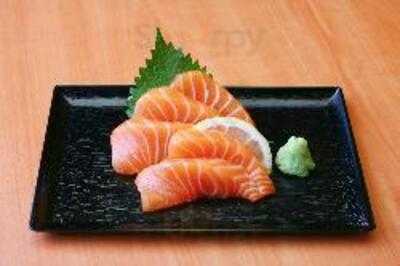 Standing Sushi Bar La Piazza