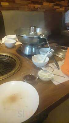 Caza Suki Restaurant