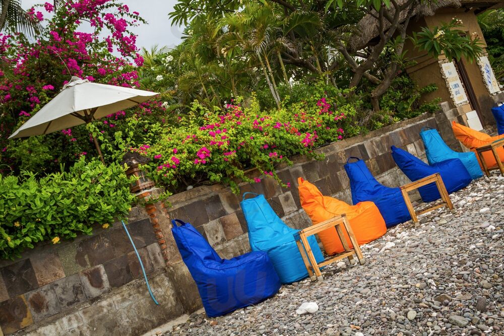 Coconut Restaurant Amed