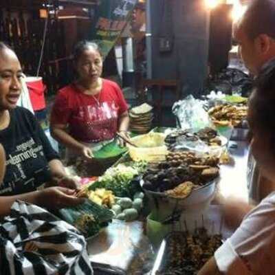 Nasi Pecel Mbok Sador