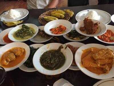Nasi Padang Sederhana