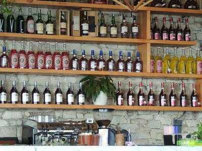 Skye Bar & Restaurant