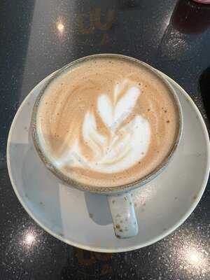 Collage All Day Dining