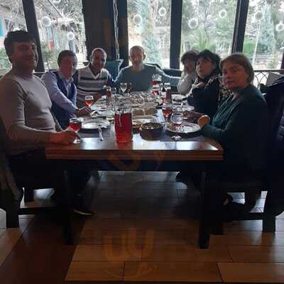 Collage All Day Dining