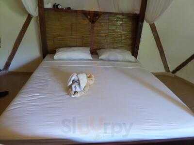 Genius Beach Bar And Restaurant