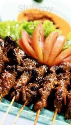 Sate Tulang & Soto Banjar