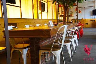 Verde Resto And Lounge