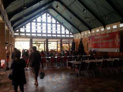 Banyumili Restaurant & Swimming Pool