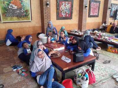 Banyumili Restaurant & Swimming Pool