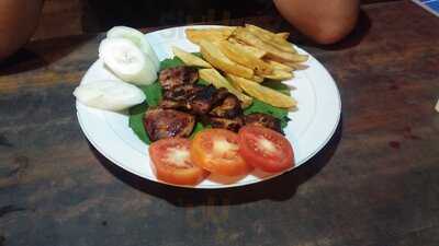 Munchies Guesthouse Restaurant