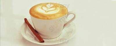 Top Gear Coffee Shop