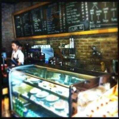 Anomali Coffee Kemang