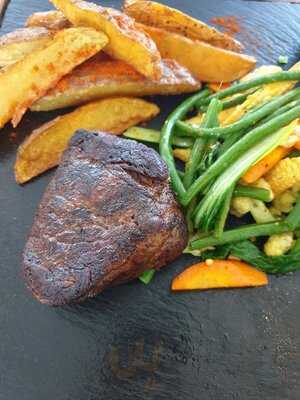 Gourmet Cafe At Dewi Sri