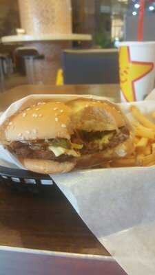 Carl's Jr.