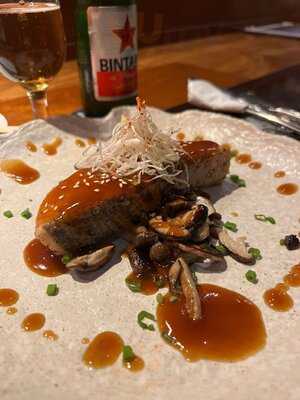 Rayjin Teppanyaki Dining Bar