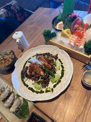 Rayjin Teppanyaki Dining Bar