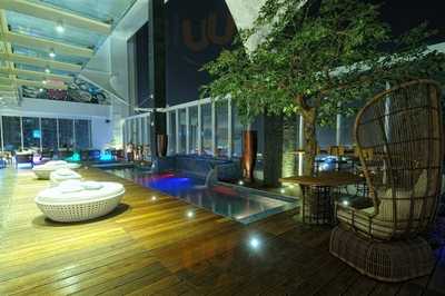 Slam (sky Lounge At Mercure)