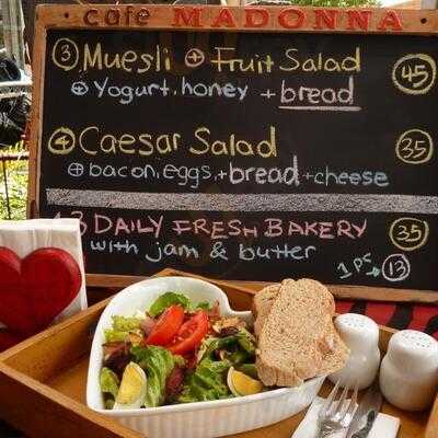 Cafe Madonna