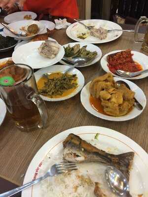 Rumah Makan Ujung Pandang