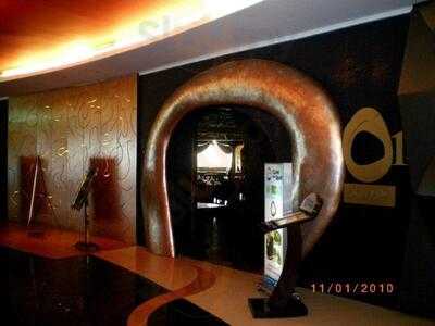 The Only One Club. Lounge & Resto