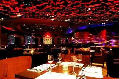 The Only One Club. Lounge & Resto