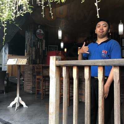 Sidoi Hotel Restaurant Bar