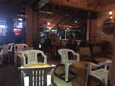 Sidoi Hotel Restaurant Bar