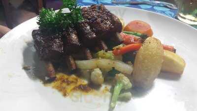 90 Degrees Bar And Restaurant