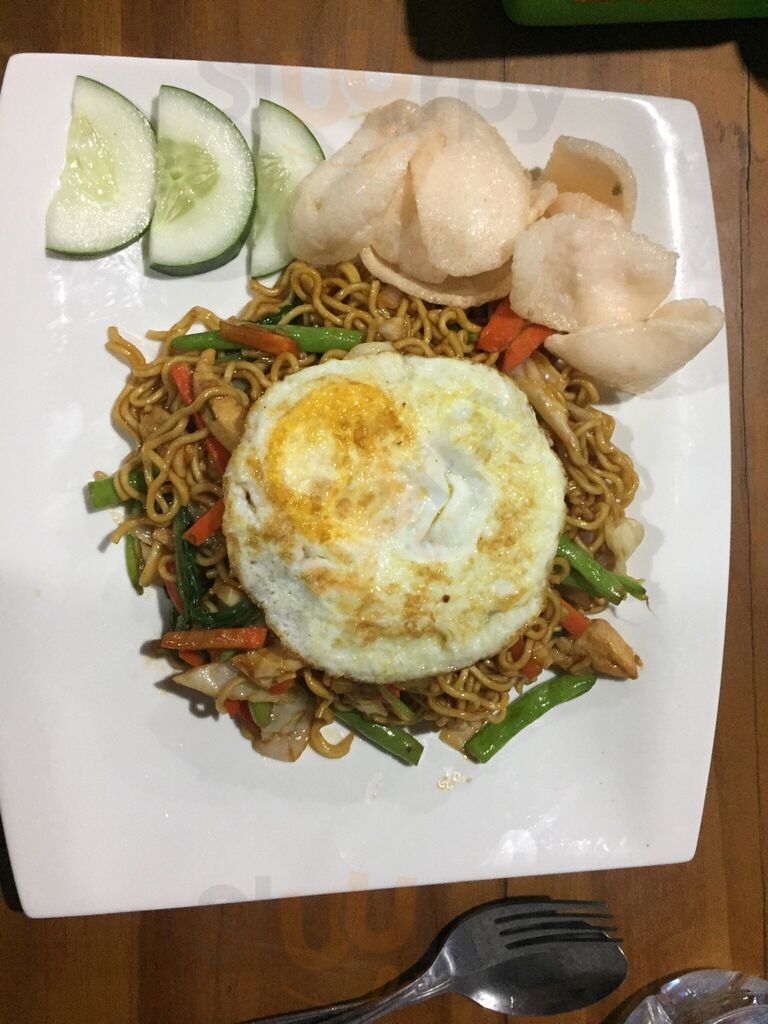 Terrace Cafe & Resto