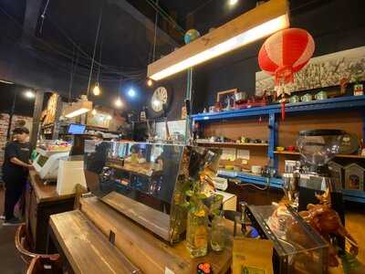 Giyanti Coffee Roastery