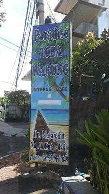 Paradise Toba Warung
