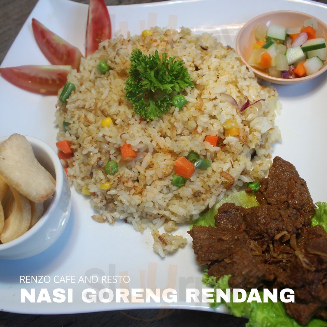 Renzo Cafe And Resto