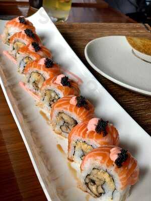 Yellowfin Sake Bar And Kitchen