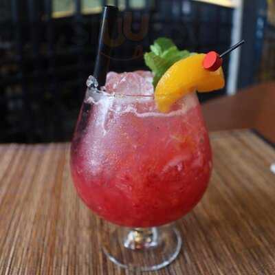 Yellowfin Sake Bar And Kitchen