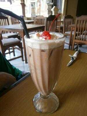 Taman Sari Bar & Restaurant