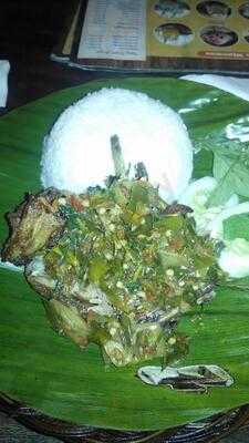 Bebek Kaleyo Cempaka Putih